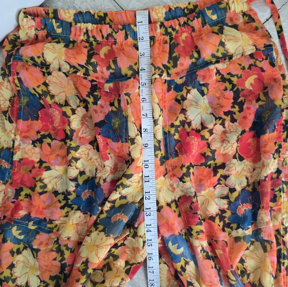 Free People Misty Printed Bubble Pant - Picture 8 of 10